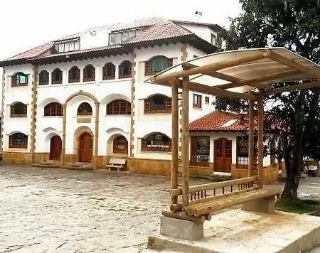 Hotel El Dorado Guatavita Bagian luar foto